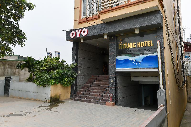 Titanic Hotel Hanoi Exterior photo